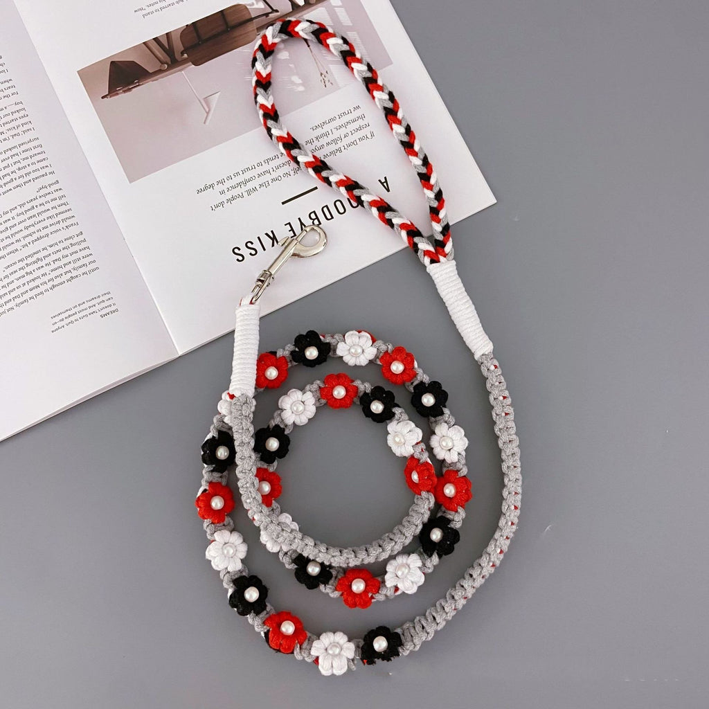 Hand-woven Contrast-color Flower Pet Leash
